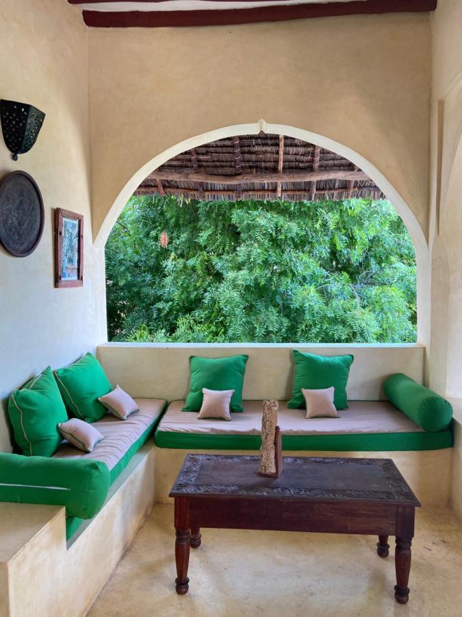 Bed and Breakfast Lajoya House Ламу Экстерьер фото