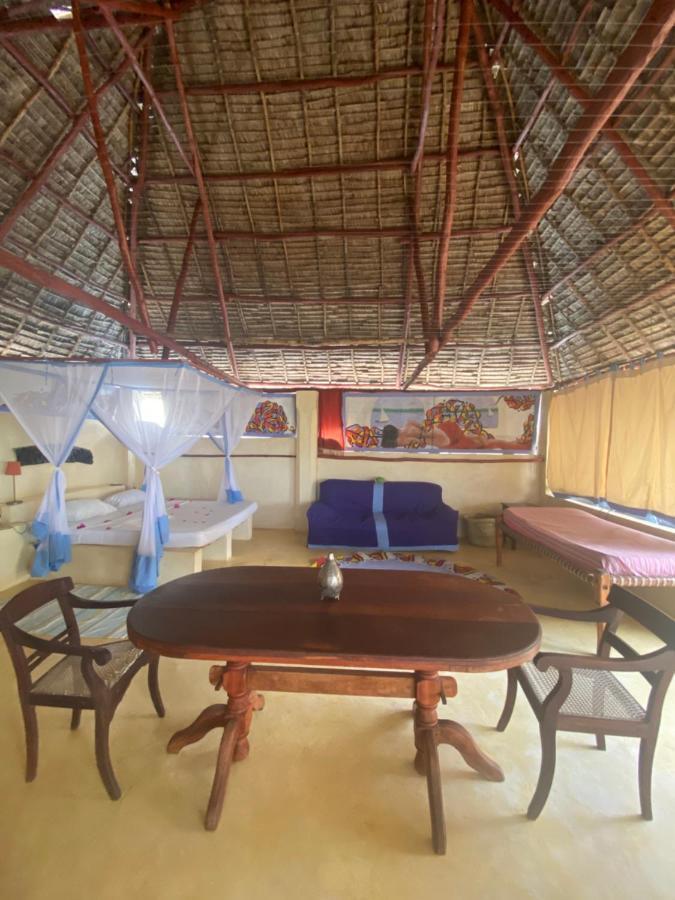 Bed and Breakfast Lajoya House Ламу Экстерьер фото