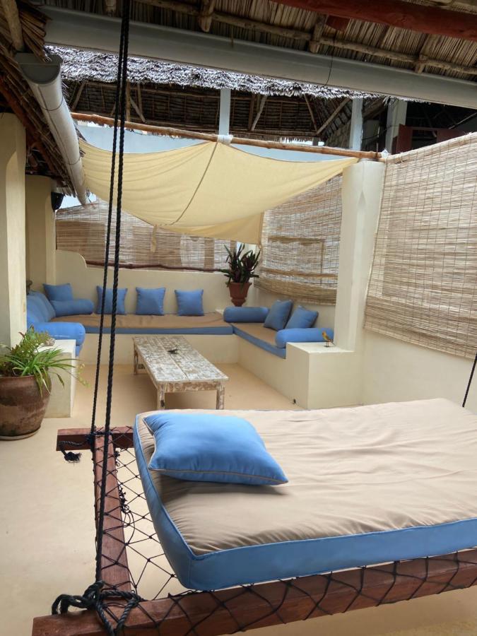 Bed and Breakfast Lajoya House Ламу Экстерьер фото